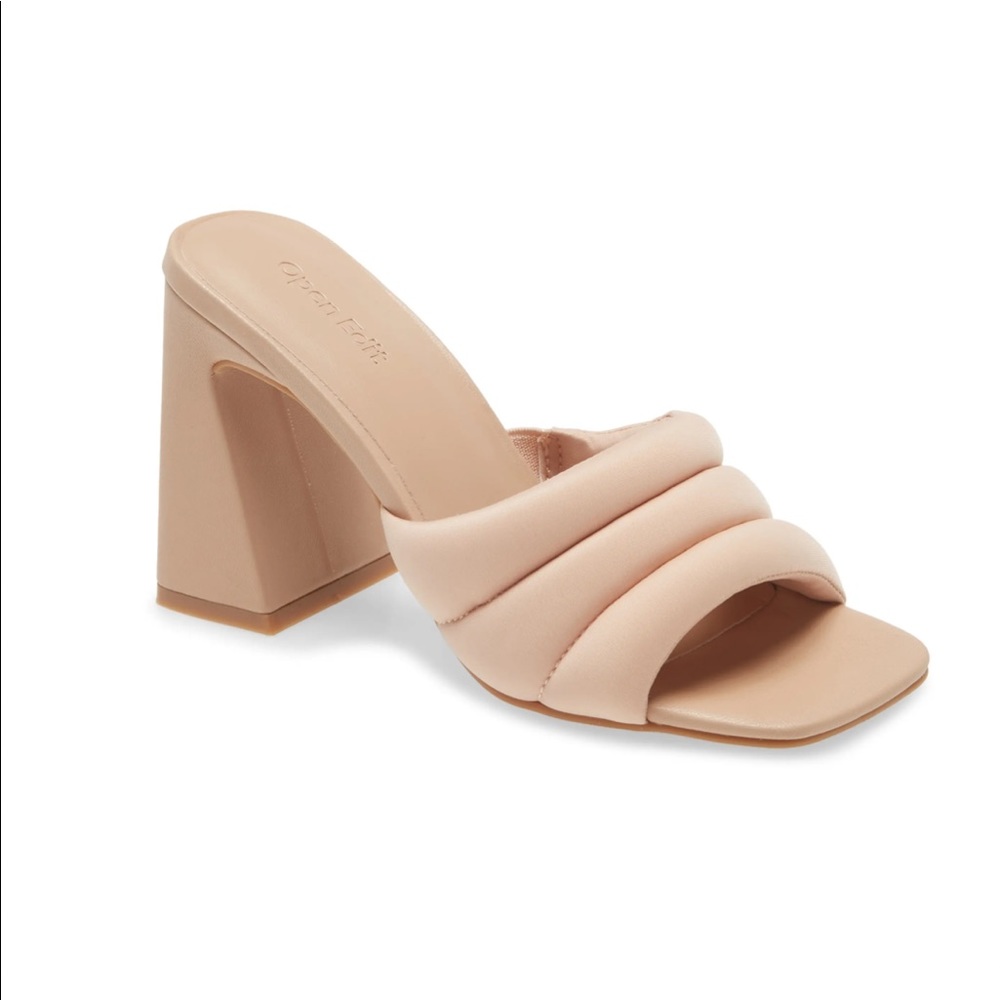 NUDE MULE SANDAL